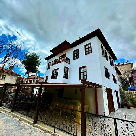 Ayten Hanim Konagi Karaman ภายนอก รูปภาพ